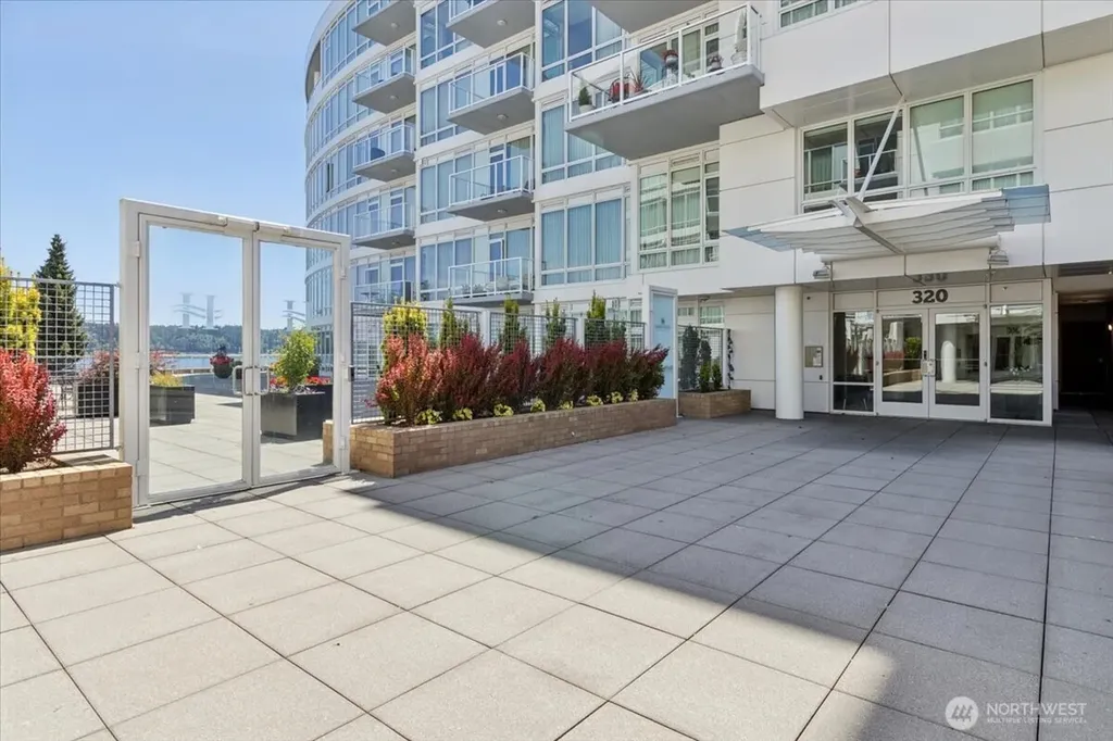 320 Washington Avenue Bremerton WA 98337