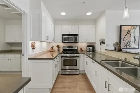 320 Washington Avenue Bremerton WA 98337