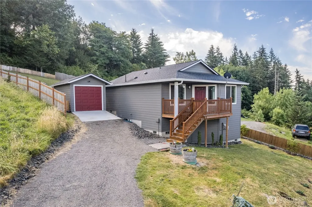 1009 Taylor Road Kalama WA 98625