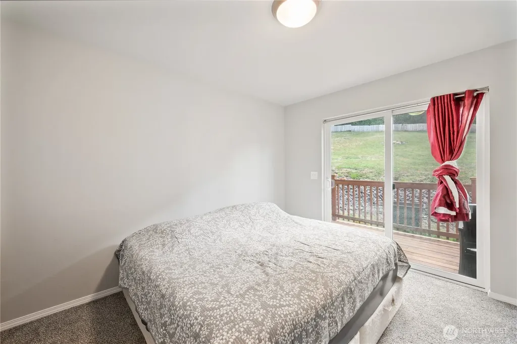 1009 Taylor Road Kalama WA 98625