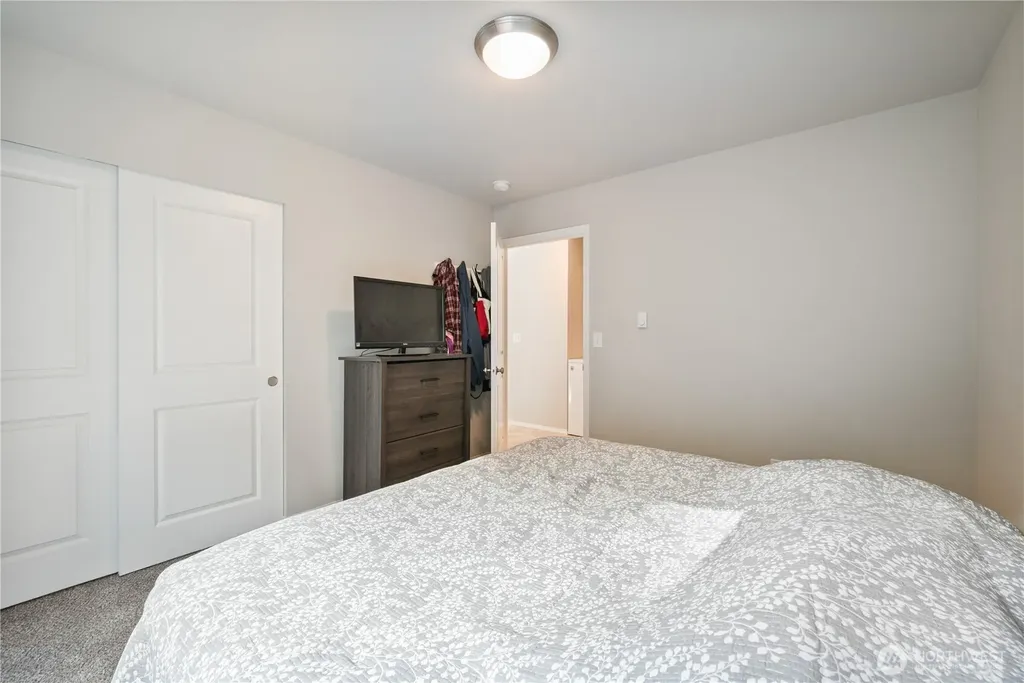 1009 Taylor Road Kalama WA 98625