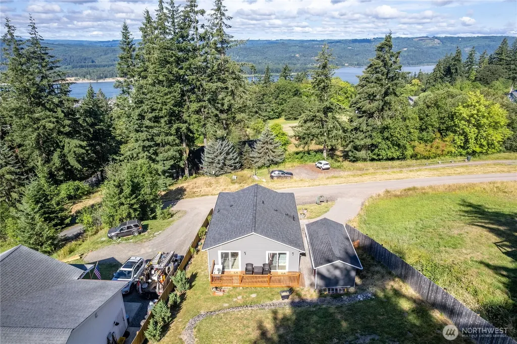 1009 Taylor Road Kalama WA 98625