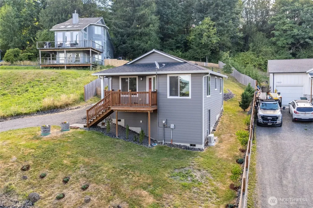 1009 Taylor Road Kalama WA 98625