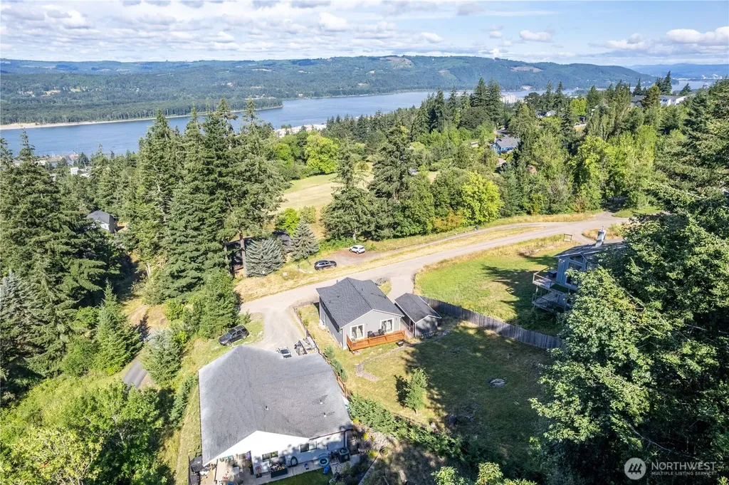 1009 Taylor Road Kalama WA 98625