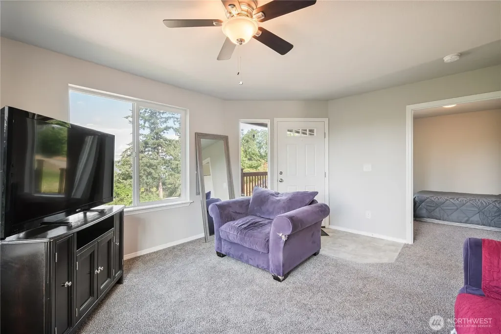 1009 Taylor Road Kalama WA 98625