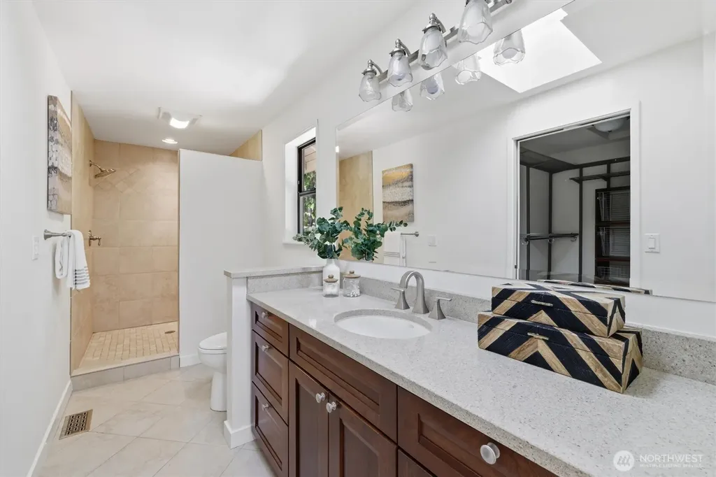 16718 3rd Avenue SE Bothell WA 98012