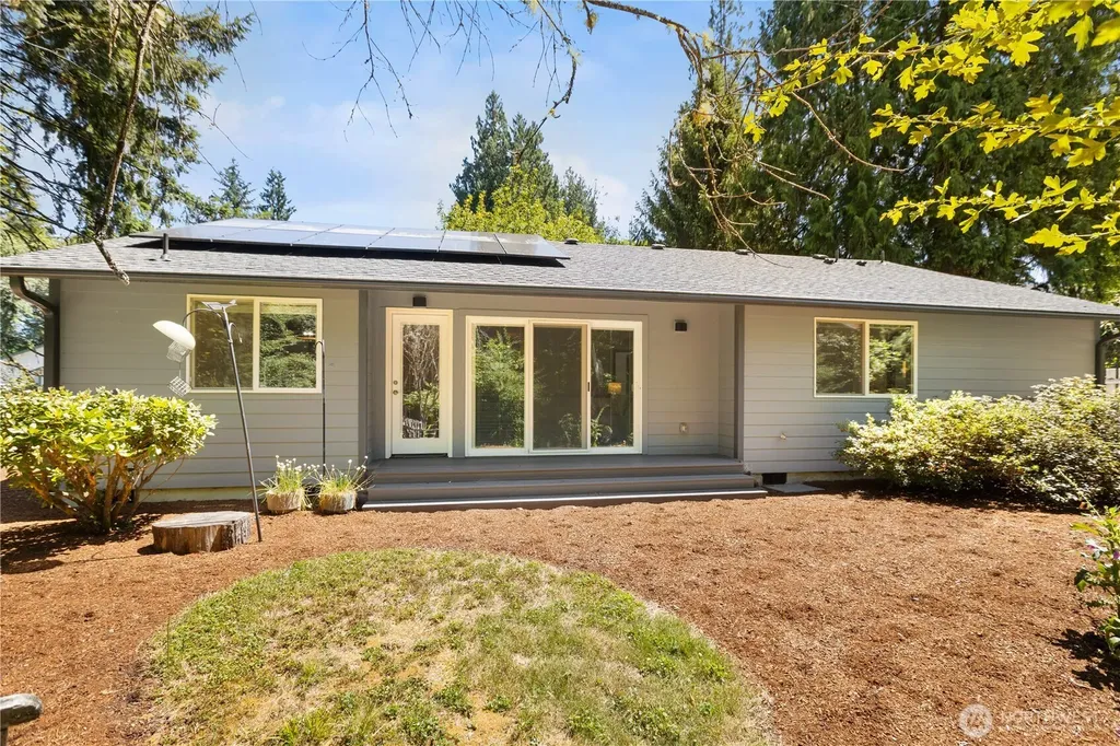 2418 Woodfield Loop SE Olympia WA 98501