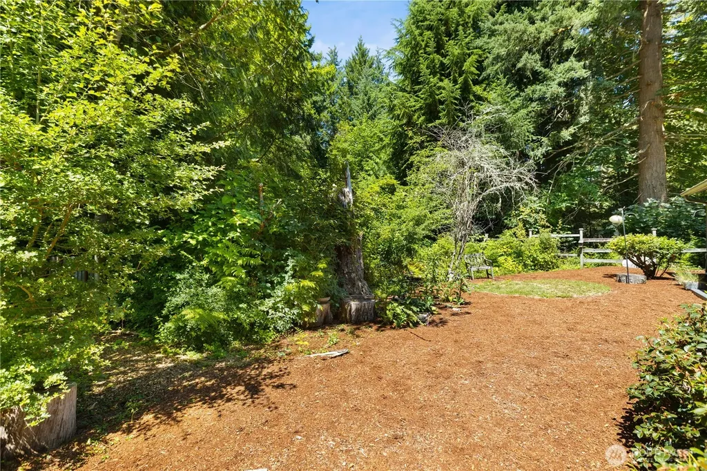 2418 Woodfield Loop SE Olympia WA 98501