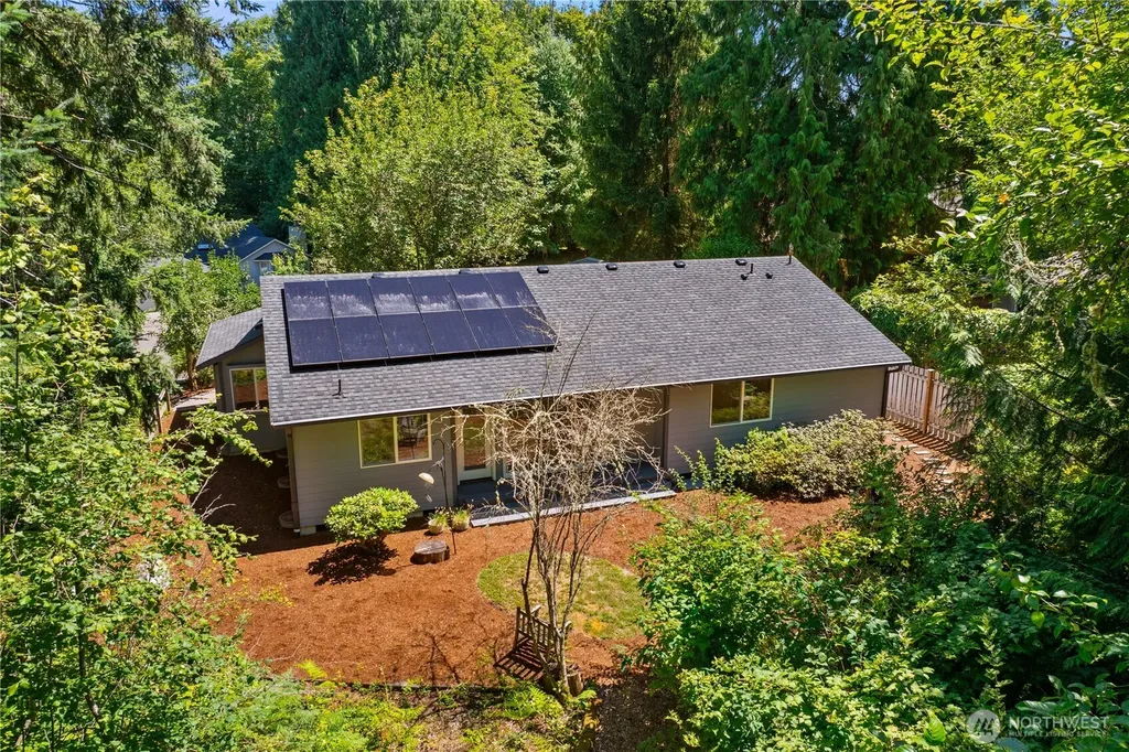 2418 Woodfield Loop SE Olympia WA 98501