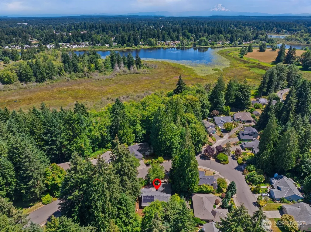 2418 Woodfield Loop SE Olympia WA 98501