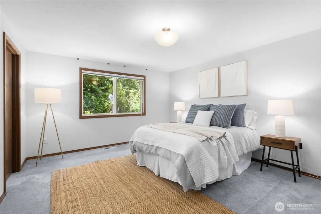 2418 Woodfield Loop SE Olympia WA 98501