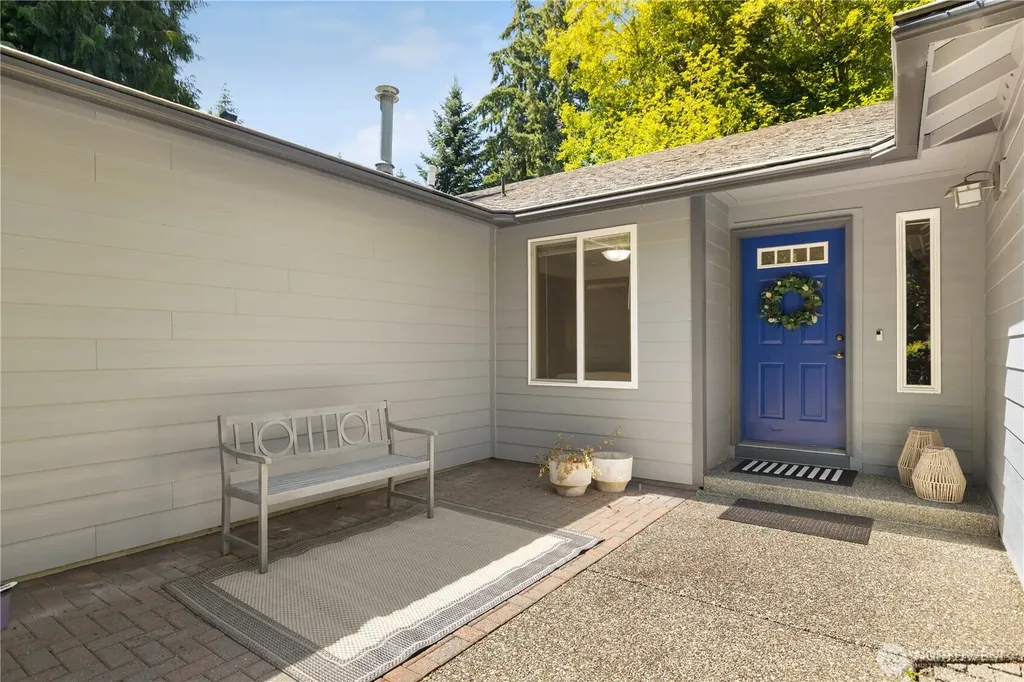 2418 Woodfield Loop SE Olympia WA 98501