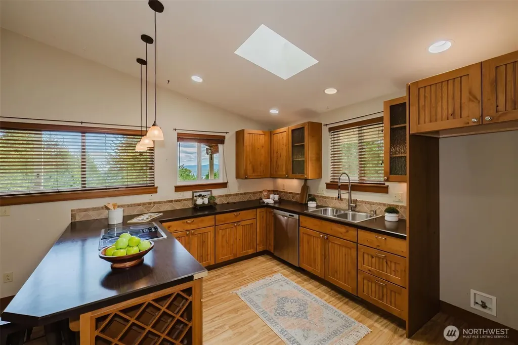700 N Triton Heights Road Lilliwaup WA 98555