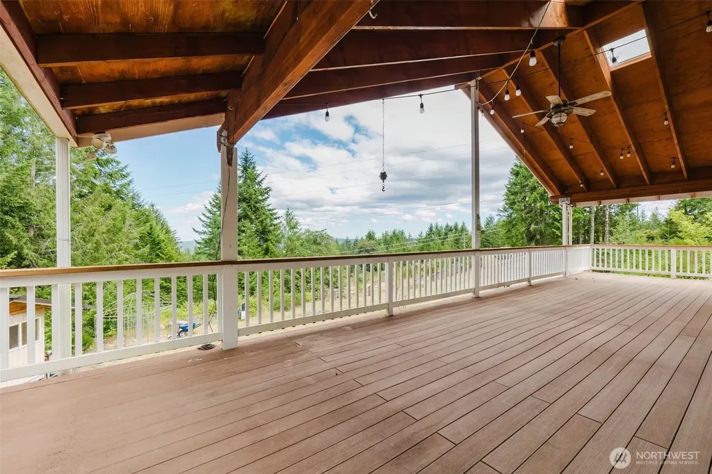 700 N Triton Heights Road Lilliwaup WA 98555