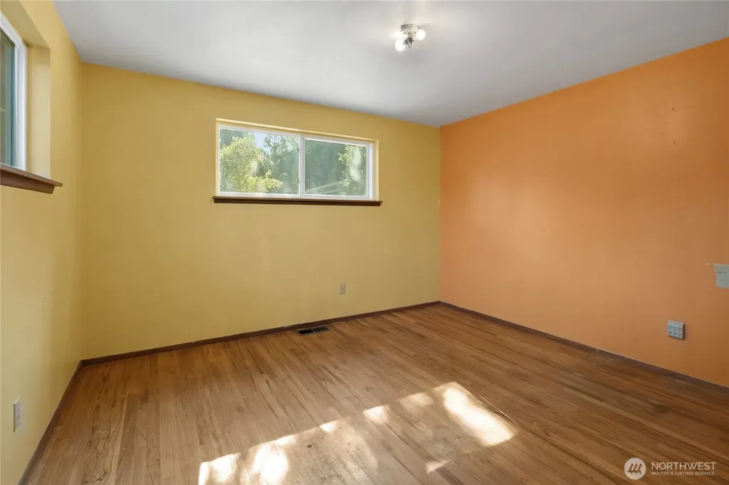 10406 55th Avenue S Seattle WA 98178