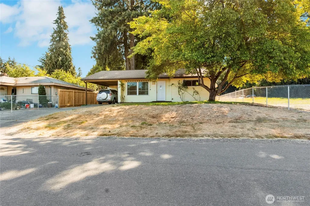 10406 55th Avenue S Seattle WA 98178