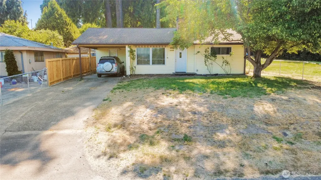 10406 55th Avenue S Seattle WA 98178
