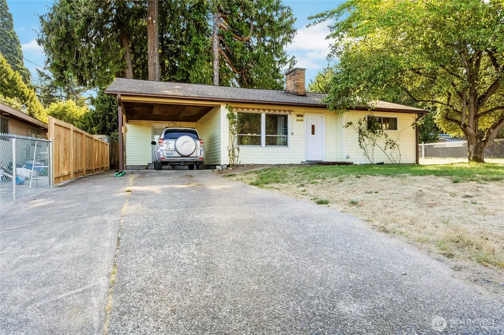 10406 55th Avenue S Seattle WA 98178