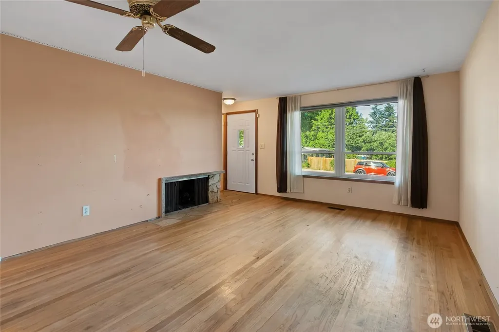 10406 55th Avenue S Seattle WA 98178
