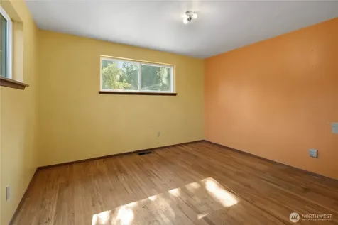 10406 55th Avenue S Seattle WA 98178