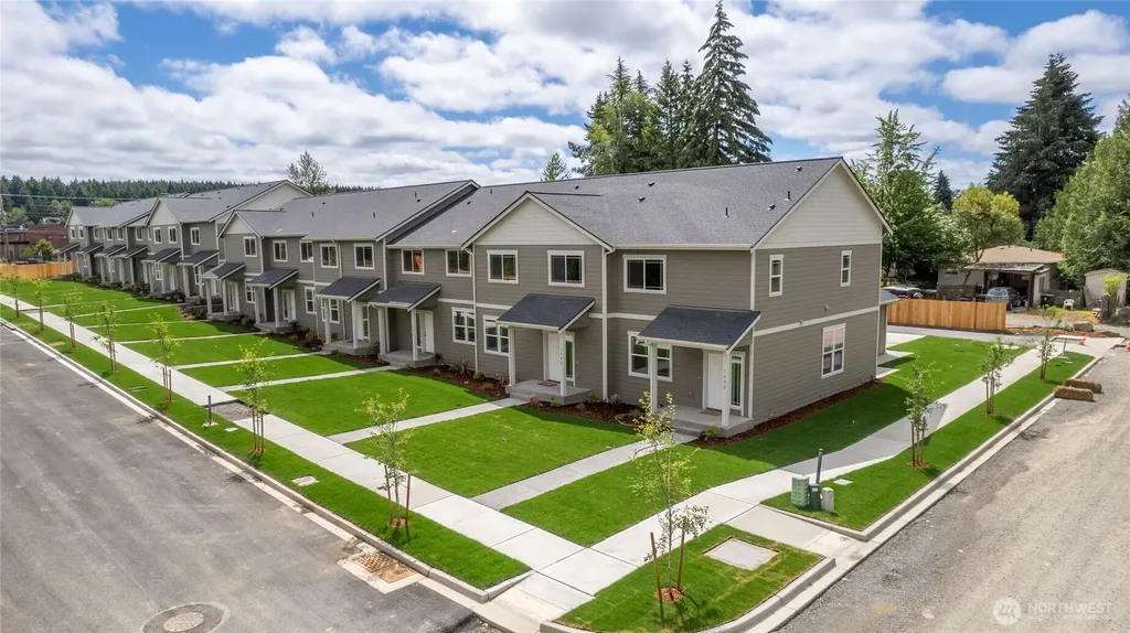 1410 E 51st Street Tacoma WA 98404