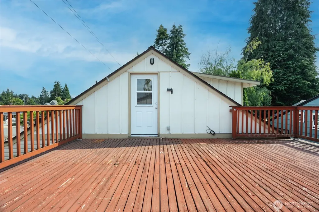 702 N Mullen Street Tacoma WA 98406