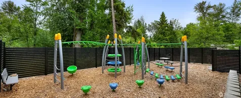 19215 77th Court NE Kenmore WA 98028