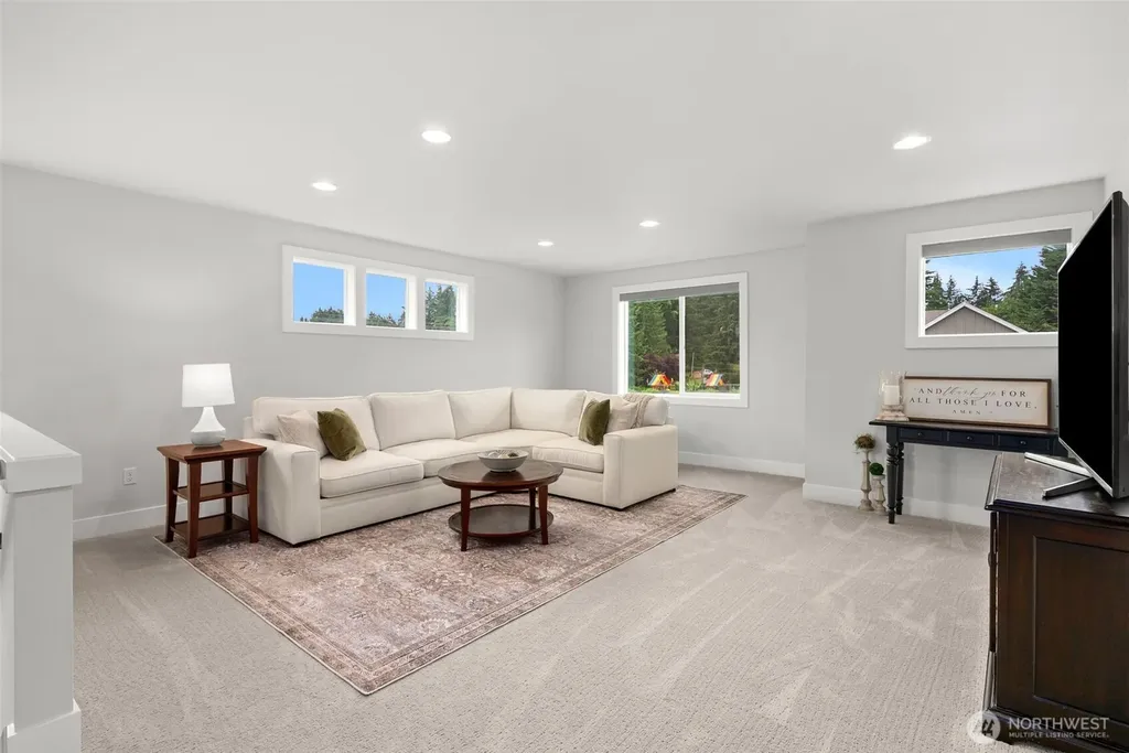 3809 63rd Street NW Gig Harbor WA 98335