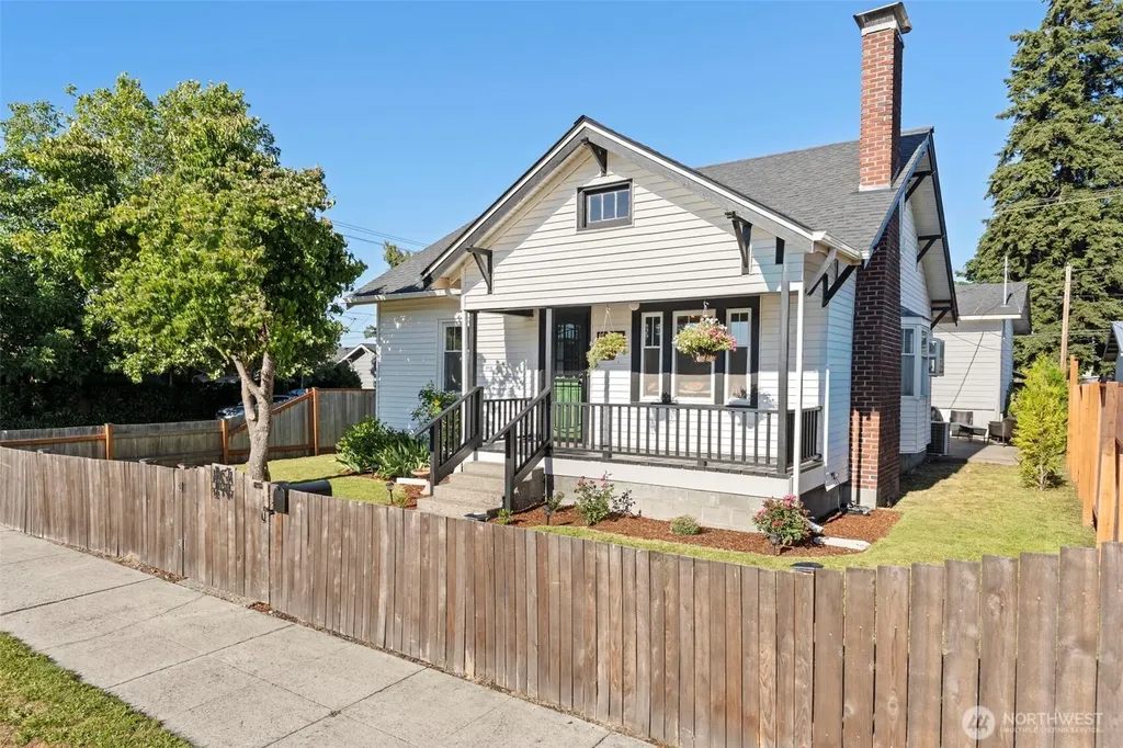 928 F Street Centralia WA 98531