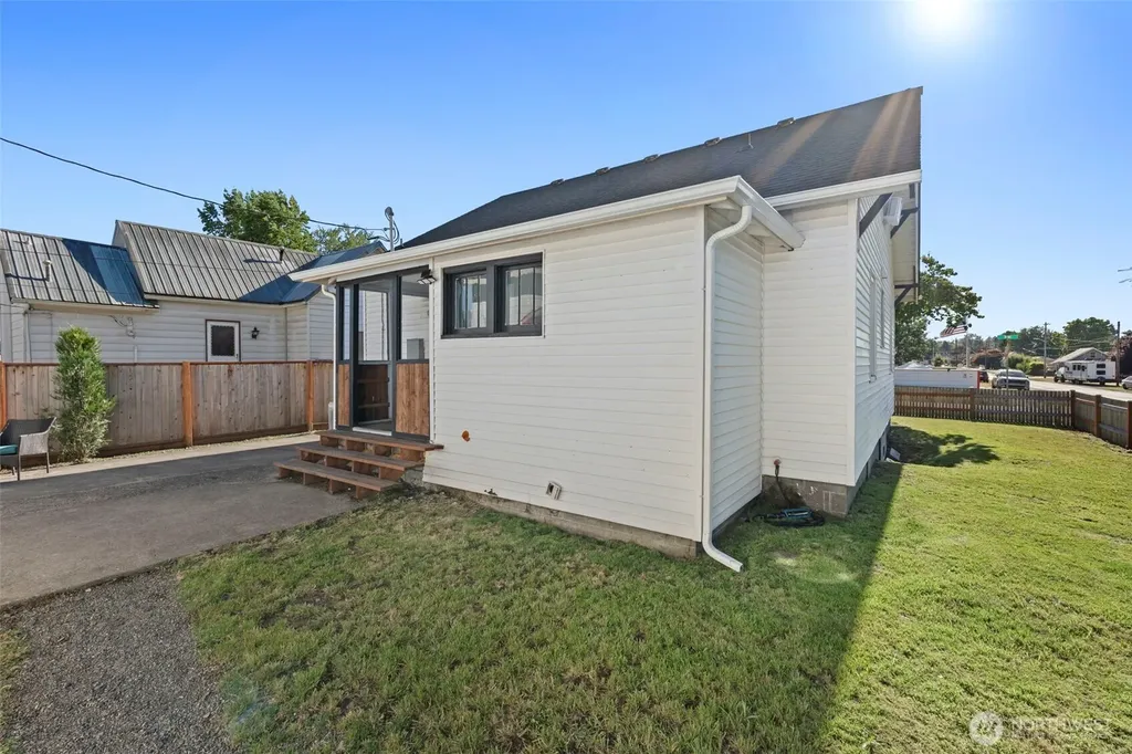 928 F Street Centralia WA 98531