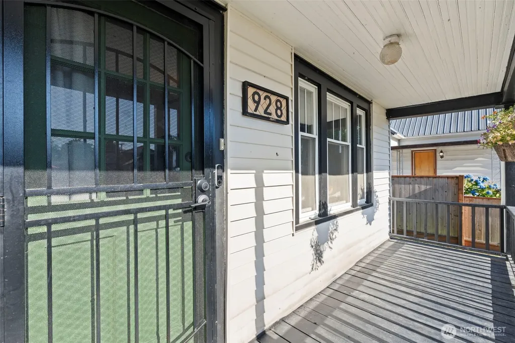 928 F Street Centralia WA 98531