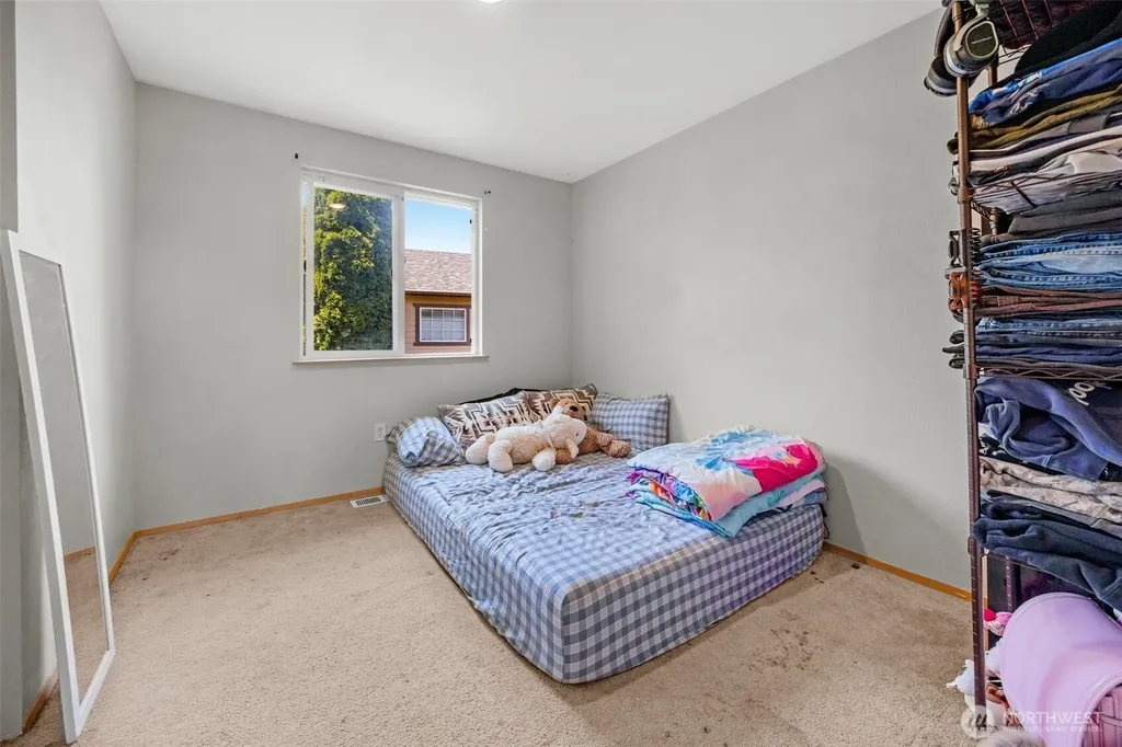 10210 59th Drive NE Marysville WA 98270