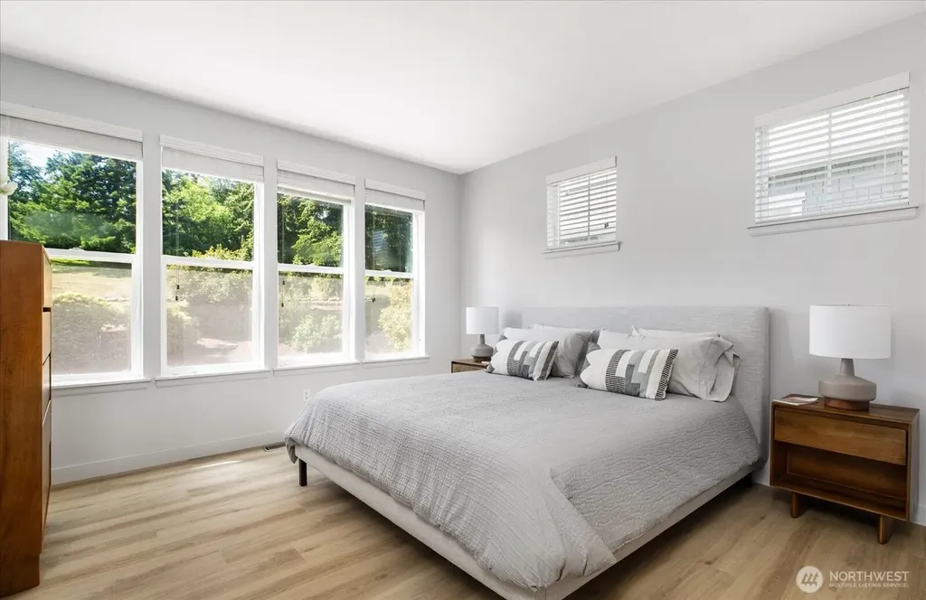 1402 Starview Court Freeland WA 98249