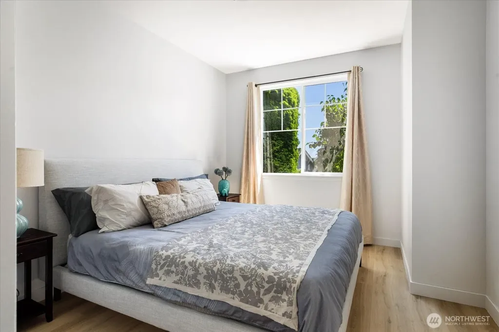 1402 Starview Court Freeland WA 98249