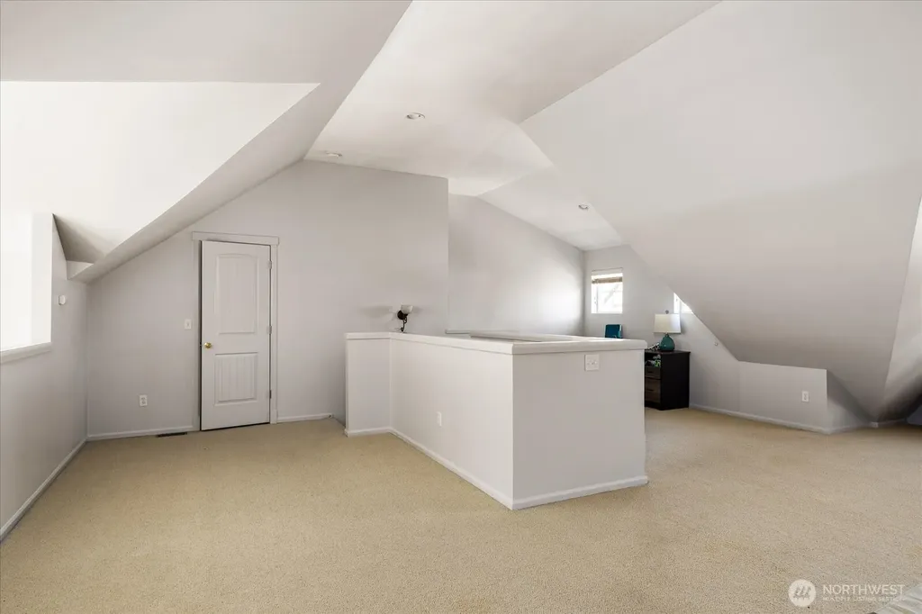 1402 Starview Court Freeland WA 98249