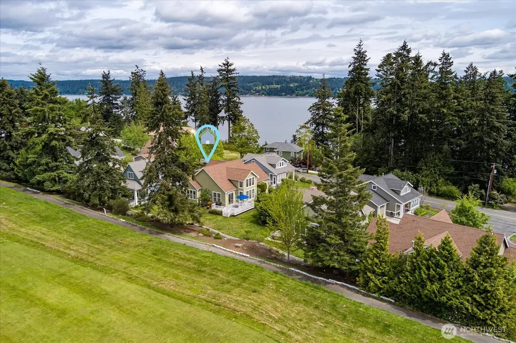 1402 Starview Court Freeland WA 98249