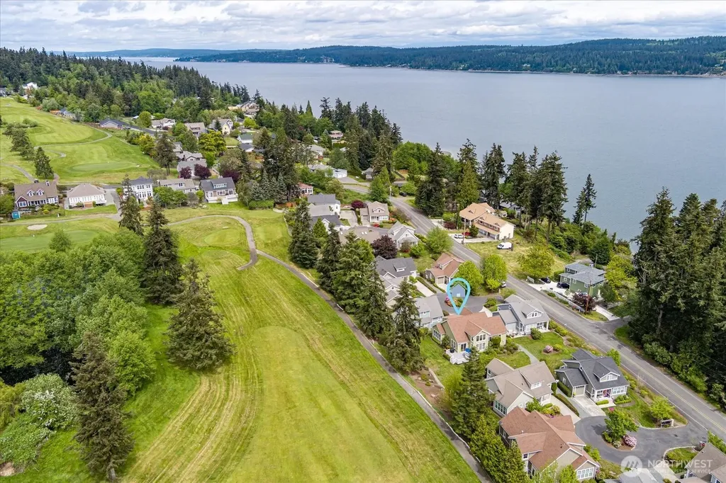 1402 Starview Court Freeland WA 98249