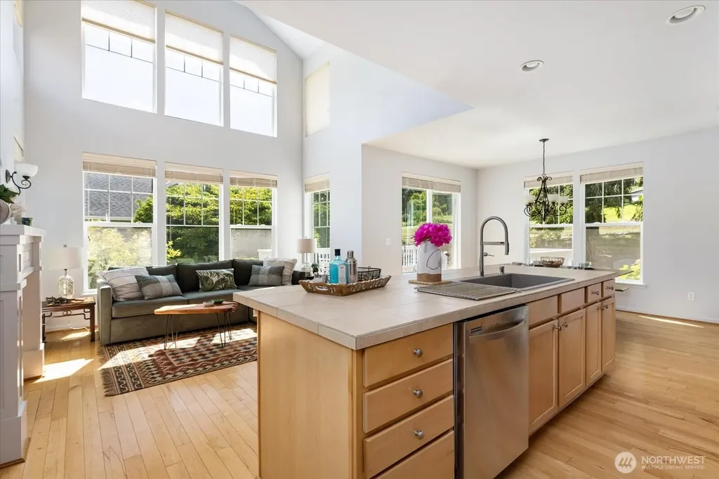 1402 Starview Court Freeland WA 98249