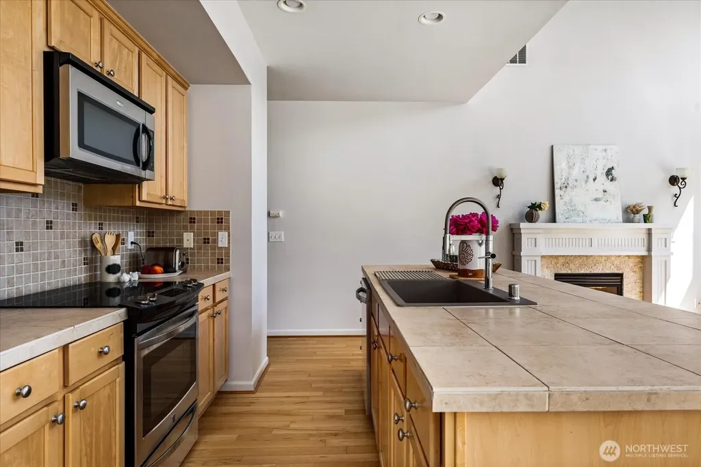 1402 Starview Court Freeland WA 98249