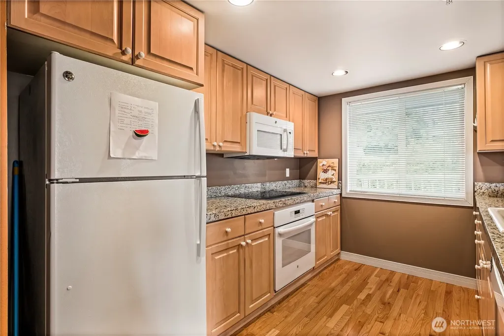 601 W Mercer Place Seattle WA 98119