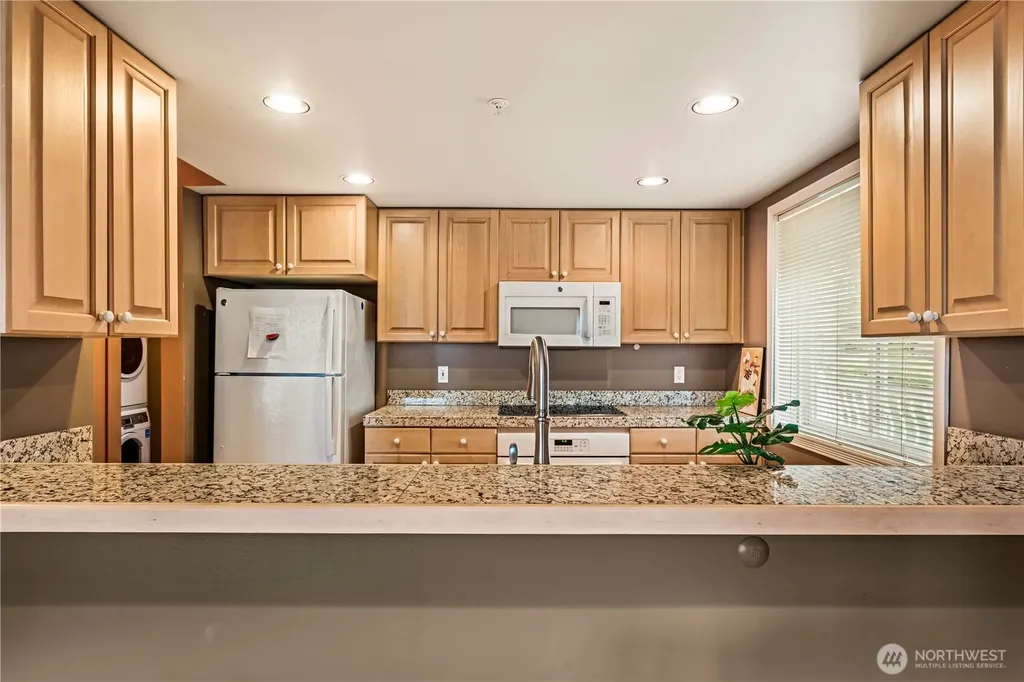 601 W Mercer Place Seattle WA 98119