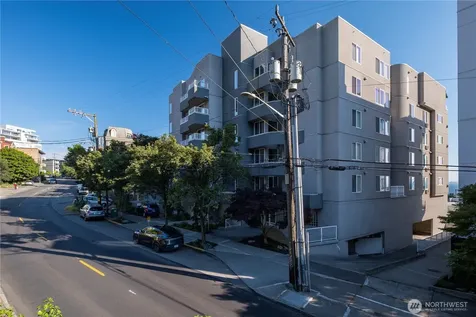 601 W Mercer Place Seattle WA 98119
