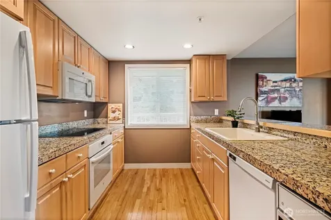601 W Mercer Place Seattle WA 98119