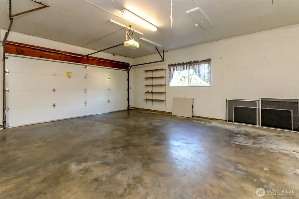 30208 27th Avenue S Federal Way WA 98003