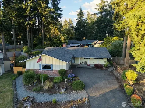30208 27th Avenue S Federal Way WA 98003