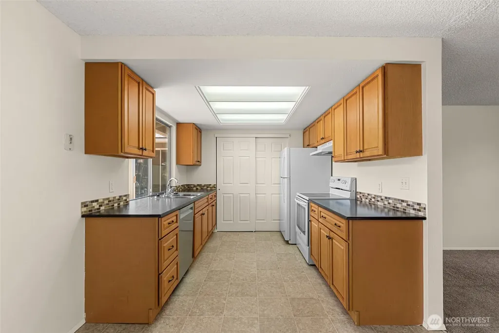 1313 Bel Air Drive East Wenatchee WA 98802