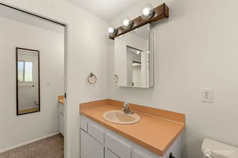 1313 Bel Air Drive East Wenatchee WA 98802
