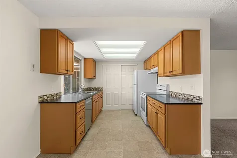 1313 Bel Air Drive East Wenatchee WA 98802