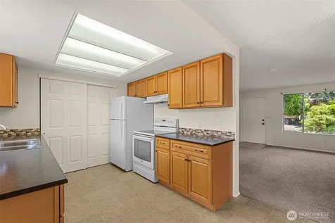 1313 Bel Air Drive East Wenatchee WA 98802