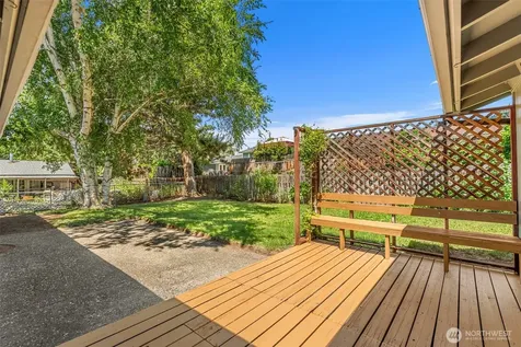 1313 Bel Air Drive East Wenatchee WA 98802